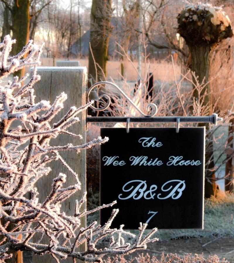 The Wee White Hoose Bed and Breakfast Oosternijkerk Eksteriør billede